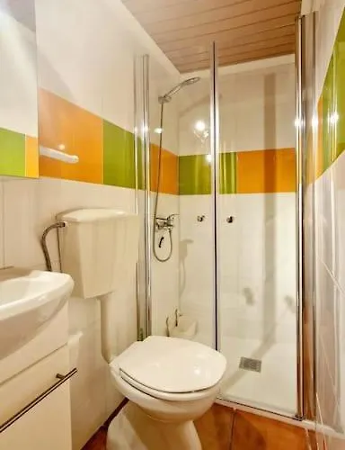 Casa Em Apartament *